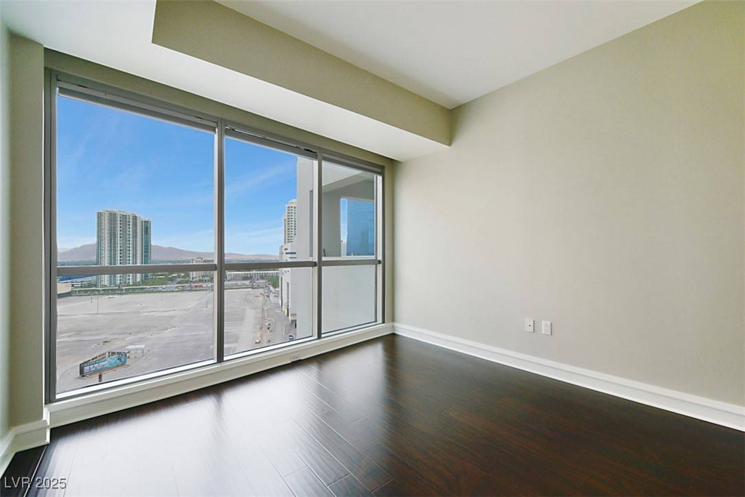 Las Vegas, NV 89109,2700 Las Vegas BLVD #1604