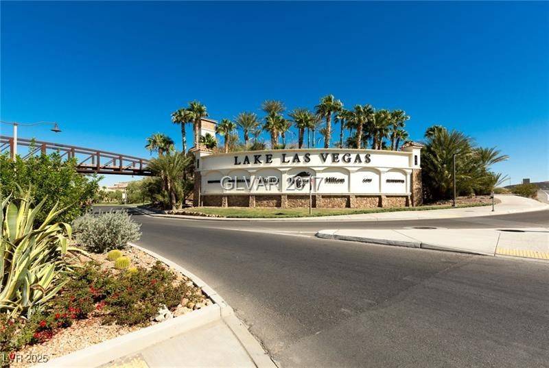 Henderson, NV 89011,2 Camino Barcelona PL