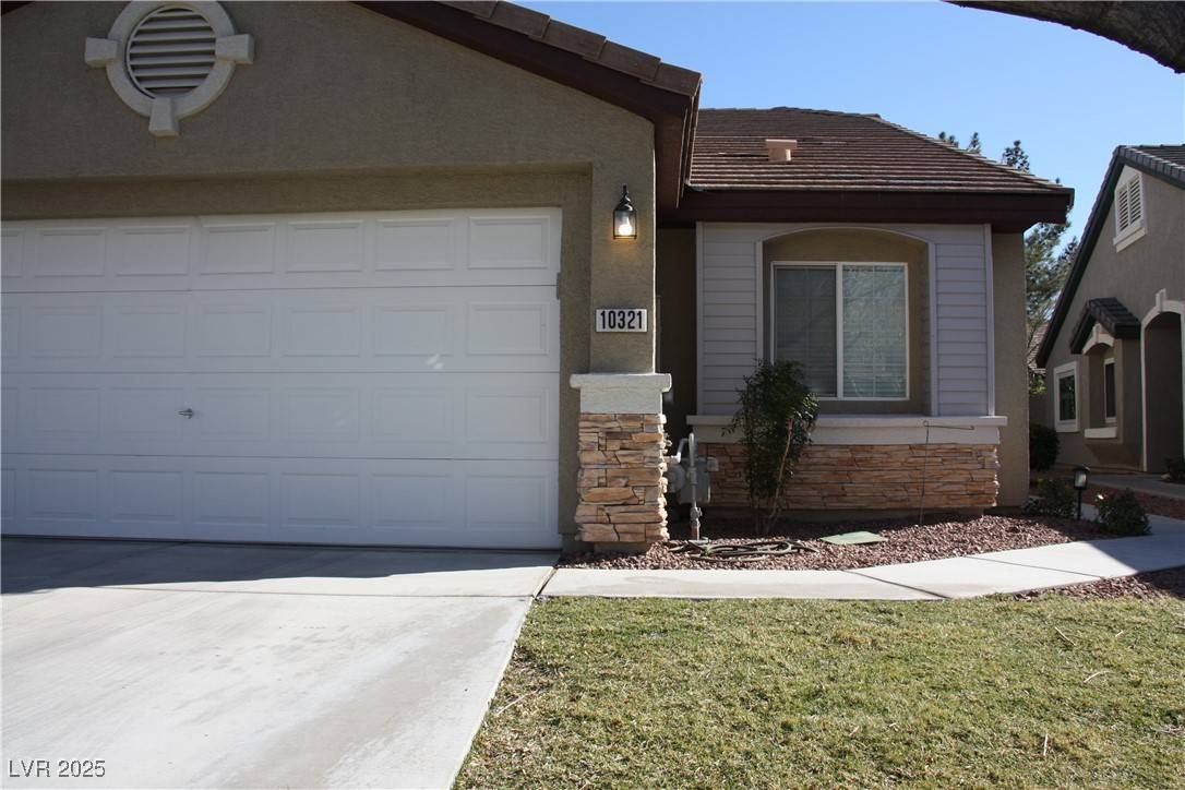 Las Vegas, NV 89145,10321 Birch Bluff LN