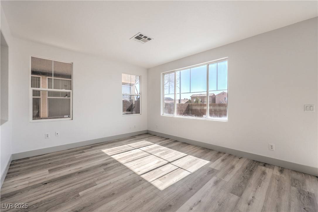 North Las Vegas, NV 89031,4473 Oberlander AVE