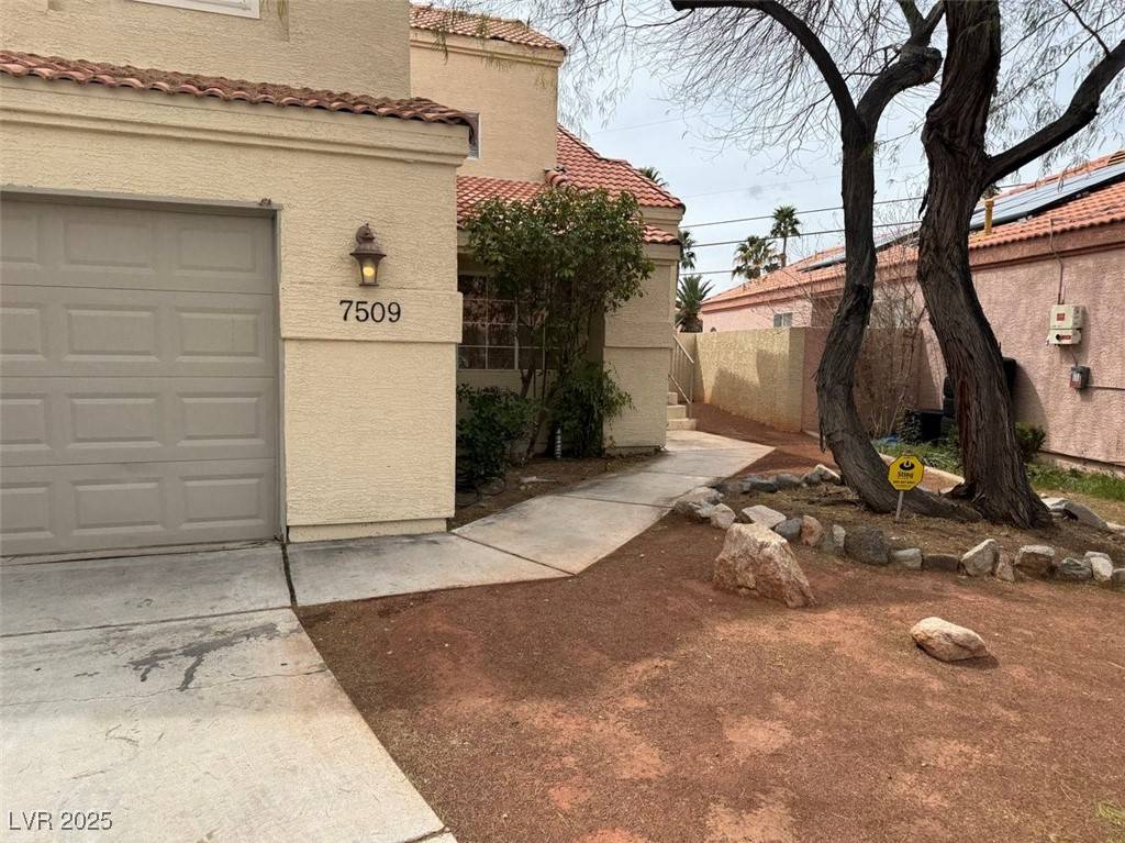 Las Vegas, NV 89129,7509 Wheat Grass CT