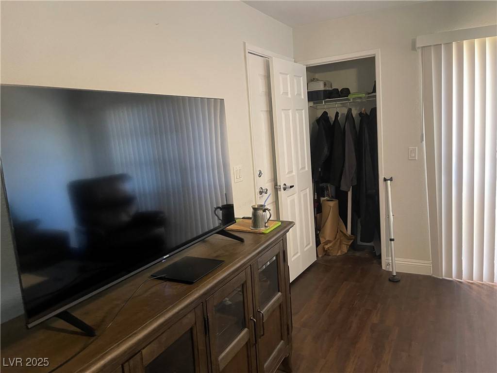 Las Vegas, NV 89118,5130 S Jones BLVD #203