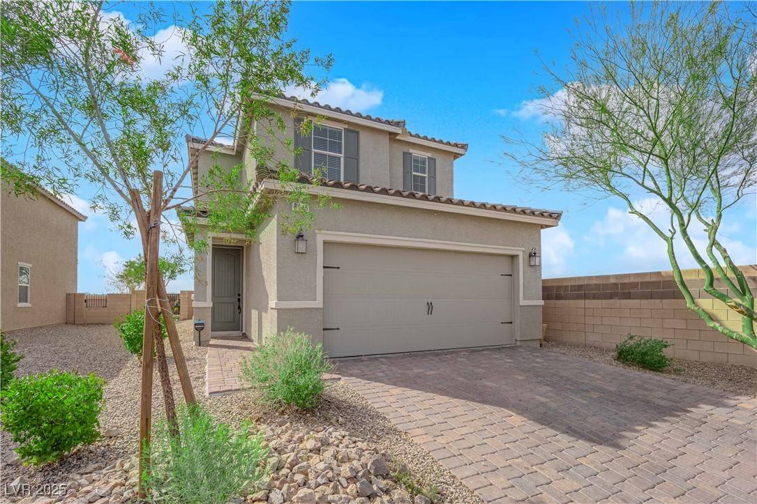 Las Vegas, NV 89113,8495 Green Alder CT