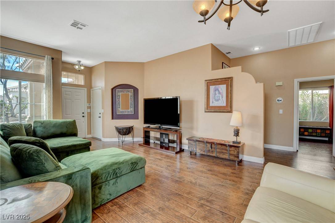 Las Vegas, NV 89144,10532 Beachwalk PL