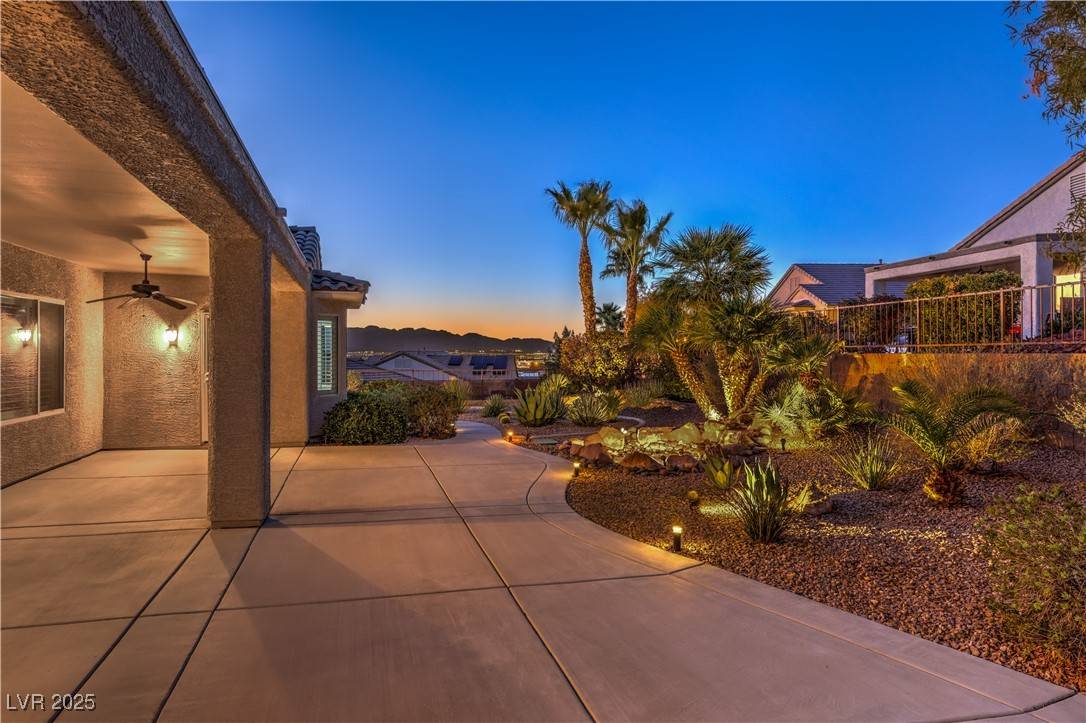 Henderson, NV 89052,1992 Fort Halifax ST