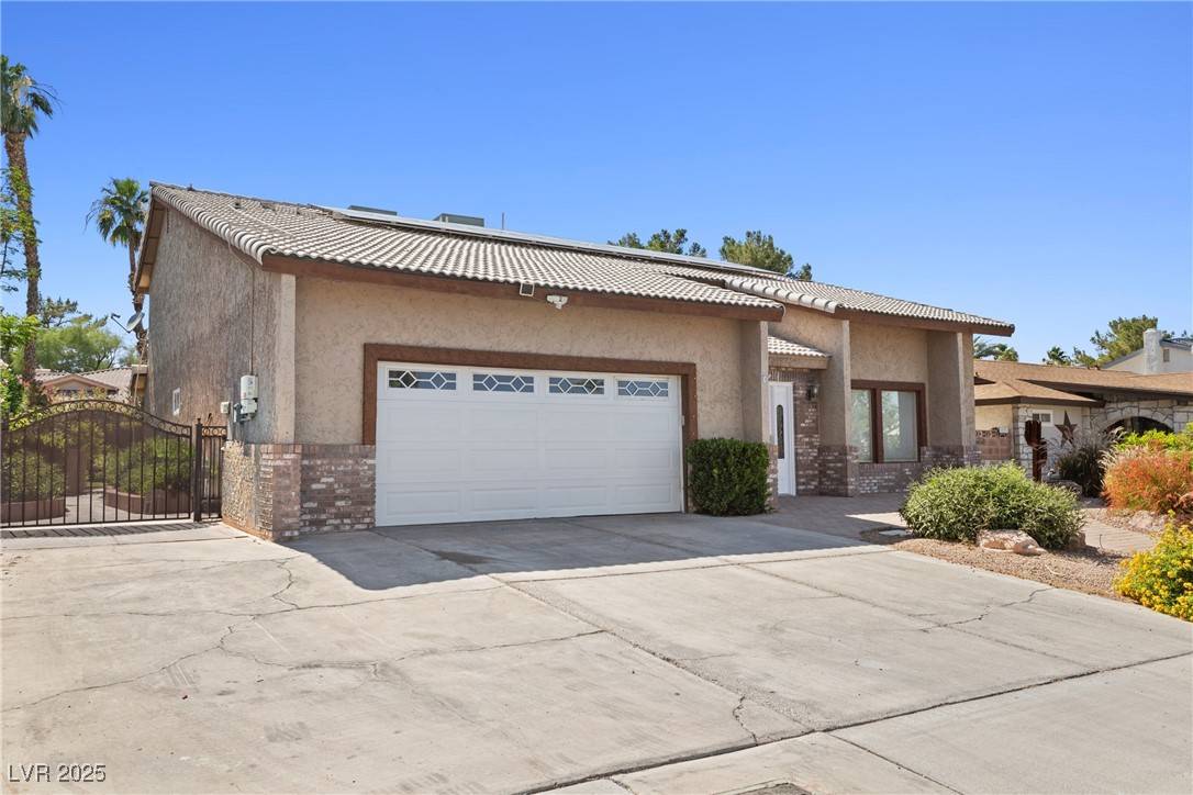 Henderson, NV 89014,2233 Marlboro DR