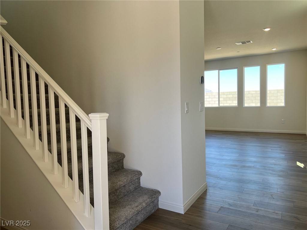 Las Vegas, NV 89166,10012 River Corral ST