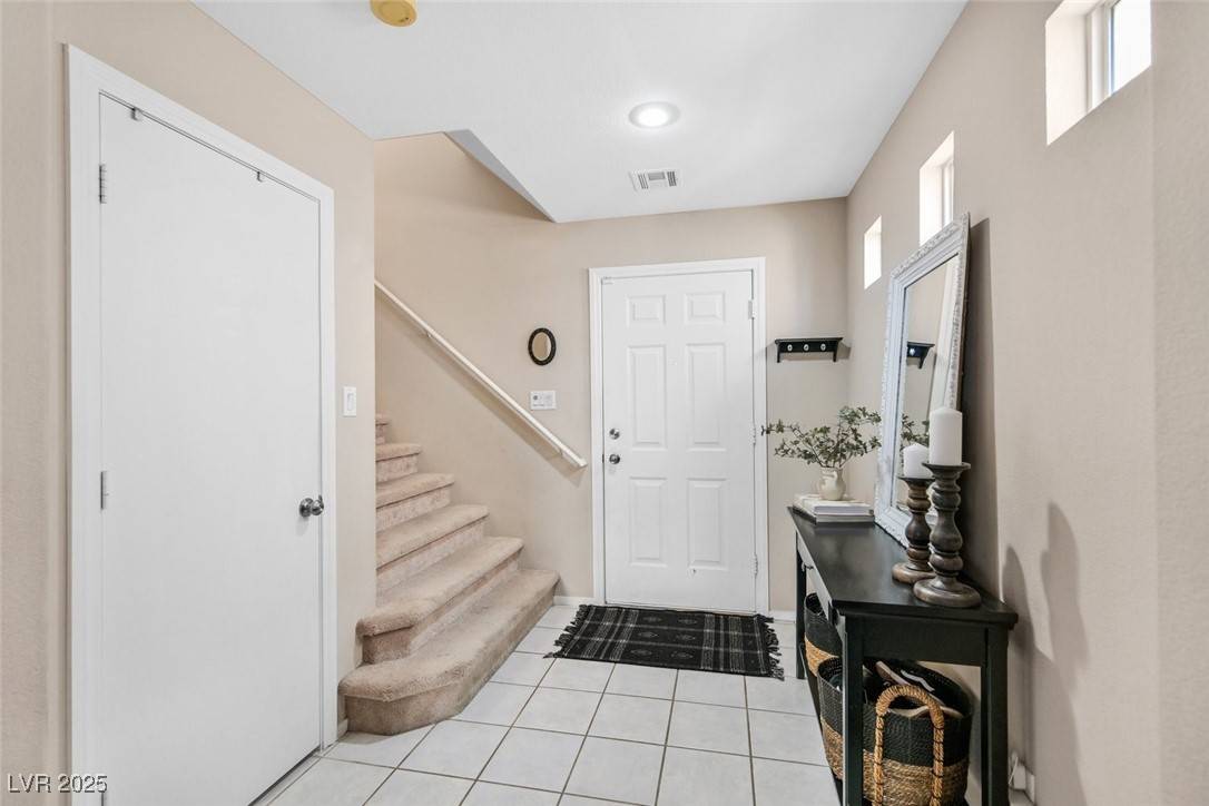 Las Vegas, NV 89183,9972 Trailing Vine ST