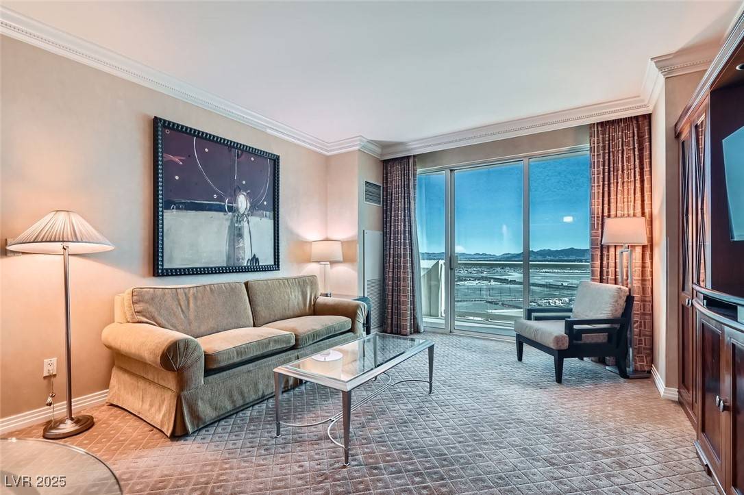 Las Vegas, NV 89109,145 E Harmon AVE #2008