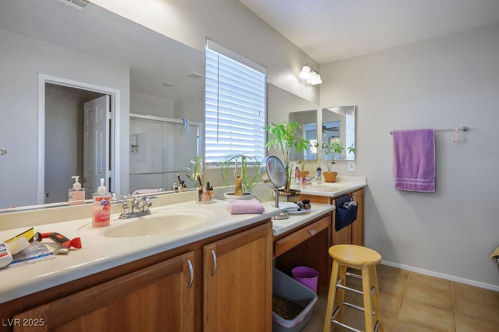 Las Vegas, NV 89178,9489 Liquid Loco ST