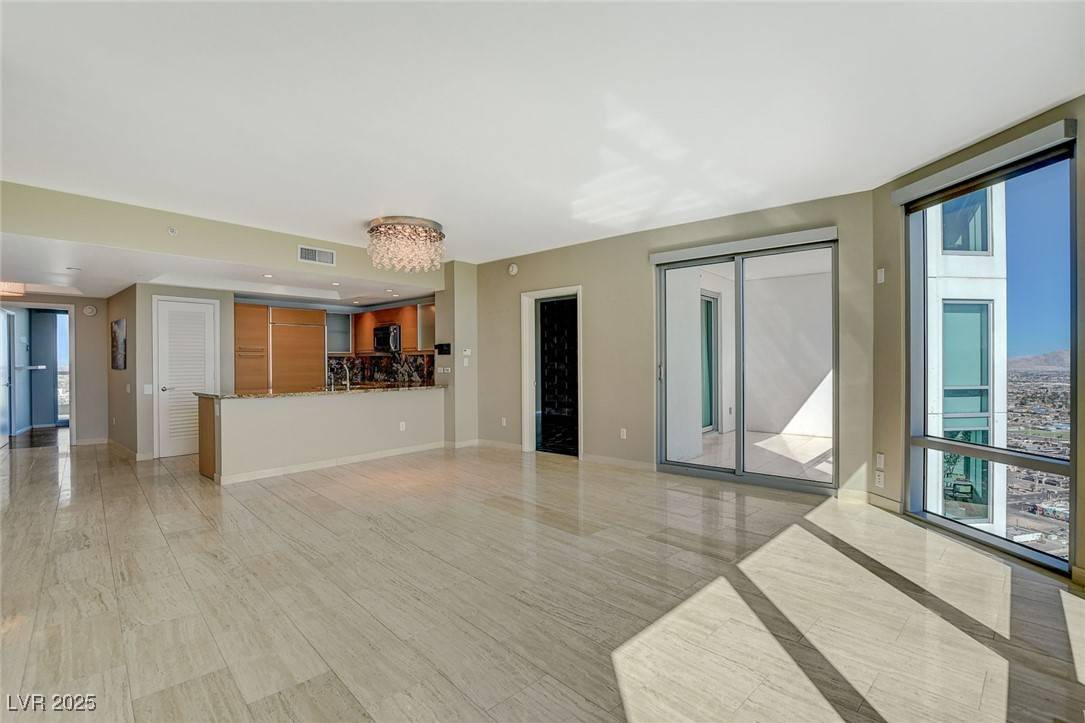 Las Vegas, NV 89109,322 Karen AVE #4202