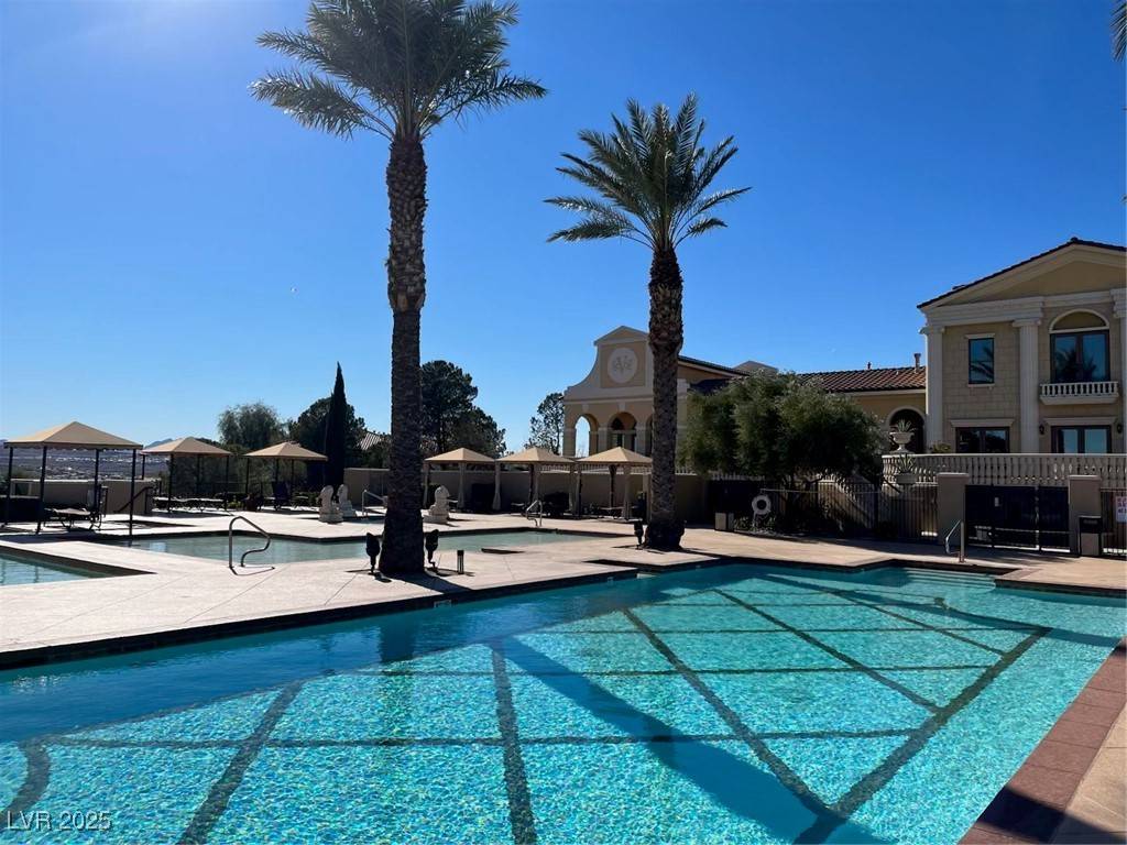 Henderson, NV 89011,21 Via Visione #201