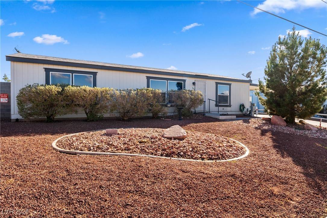 Pahrump, NV 89060,633 E Simkins RD