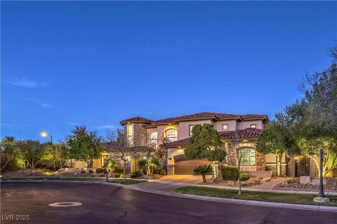 Las Vegas, NV 89141,6 Fire Rock CT