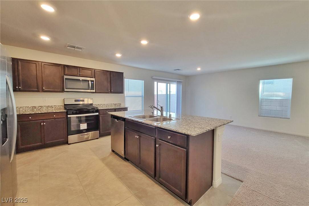 Las Vegas, NV 89113,7246 Copper Grove AVE