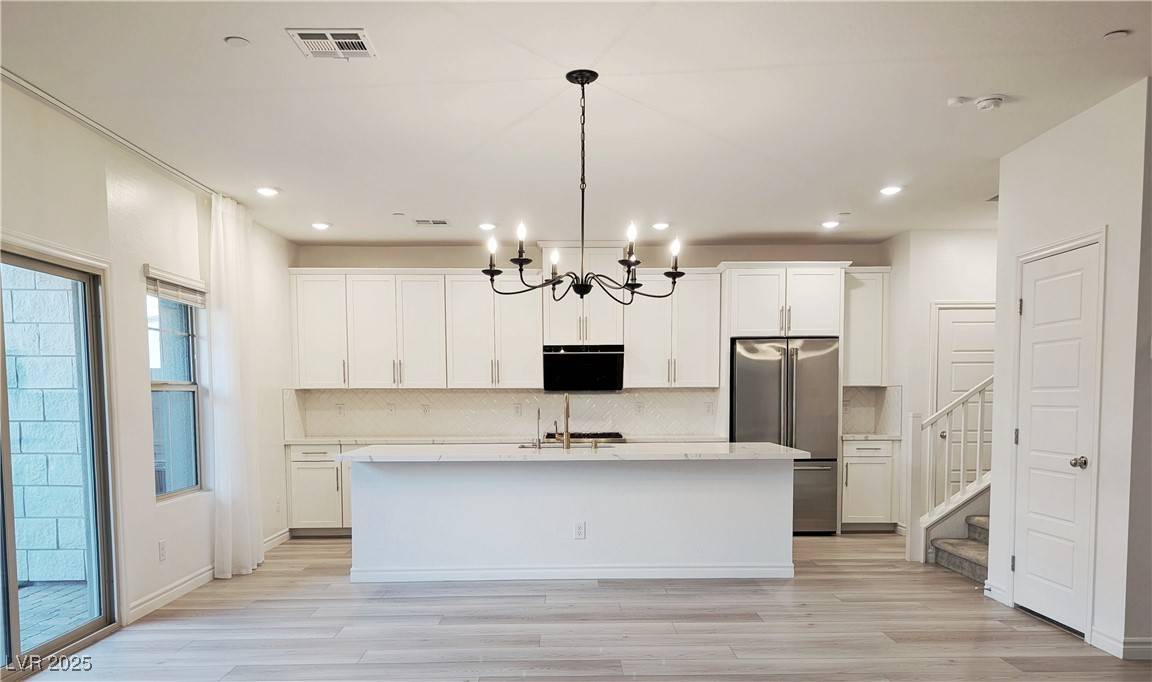 Las Vegas, NV 89138,600 N Carriage Hill DR #1087