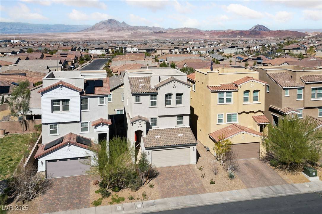 Henderson, NV 89015,120 Campbelltown AVE