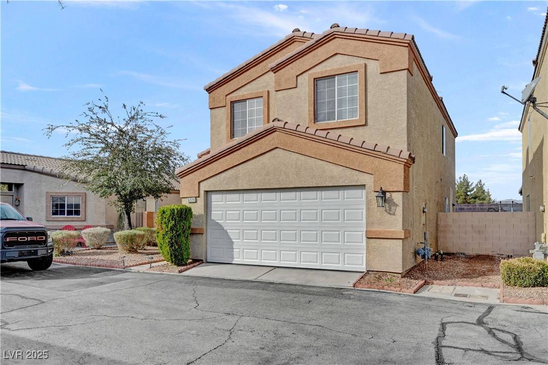 Las Vegas, NV 89122,5221 Mineral Lake DR