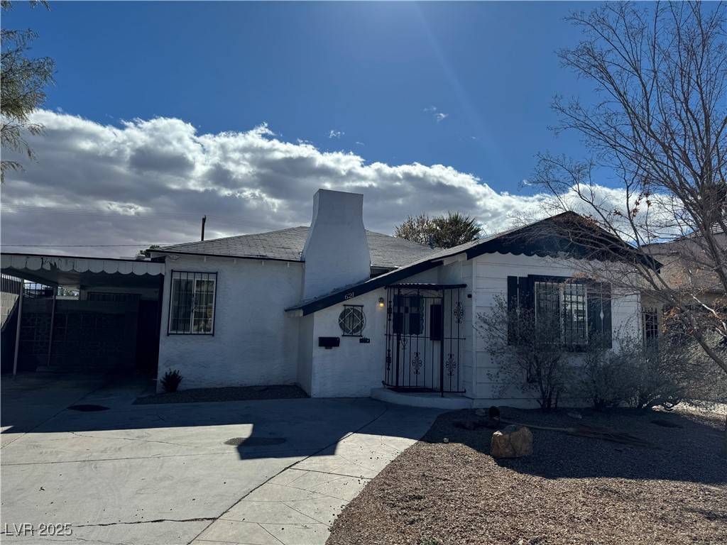 Las Vegas, NV 89101,621 S 9th ST