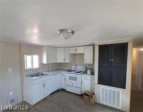 Las Vegas, NV 89142,2884 Green Tree AVE