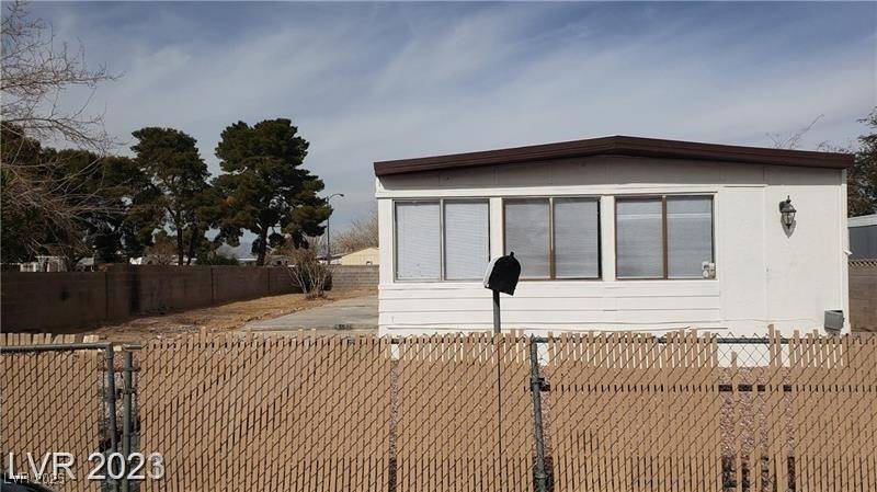 Las Vegas, NV 89142,5556 Everglade ST