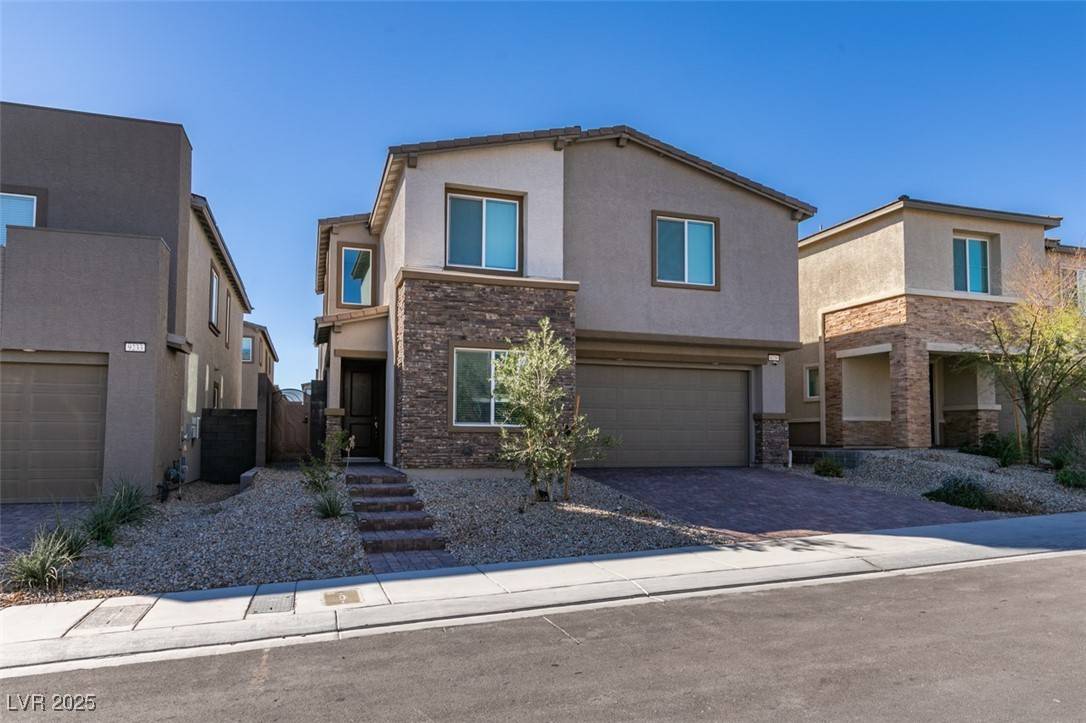 Las Vegas, NV 89143,9239 Albus Hills AVE