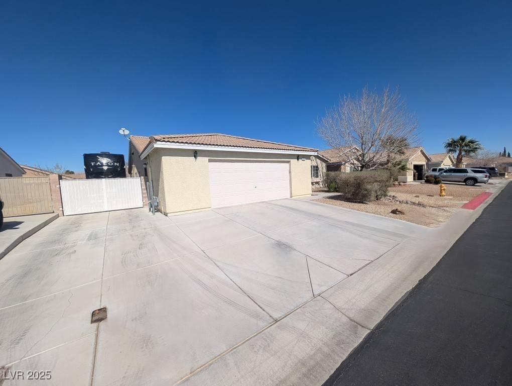 Las Vegas, NV 89131,8018 Rushmore AVE