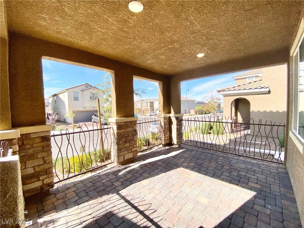 Henderson, NV 89044,2826 Turnstone Ridge ST