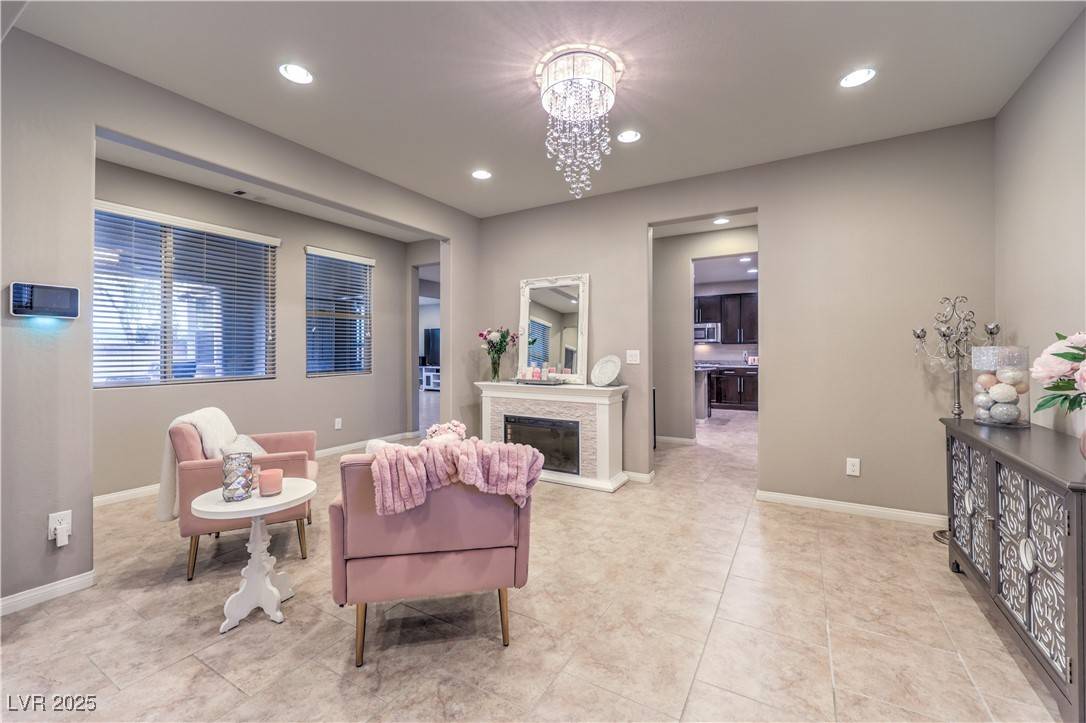Las Vegas, NV 89131,7411 Zonal AVE
