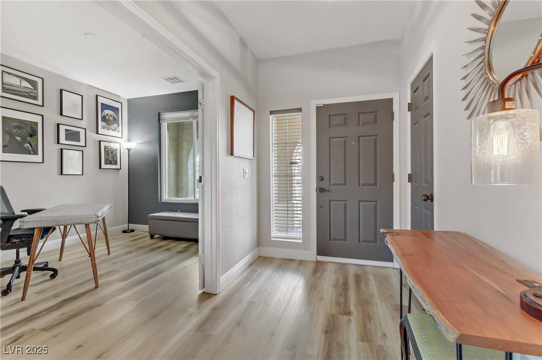 Henderson, NV 89052,3021 Scenic Valley WAY