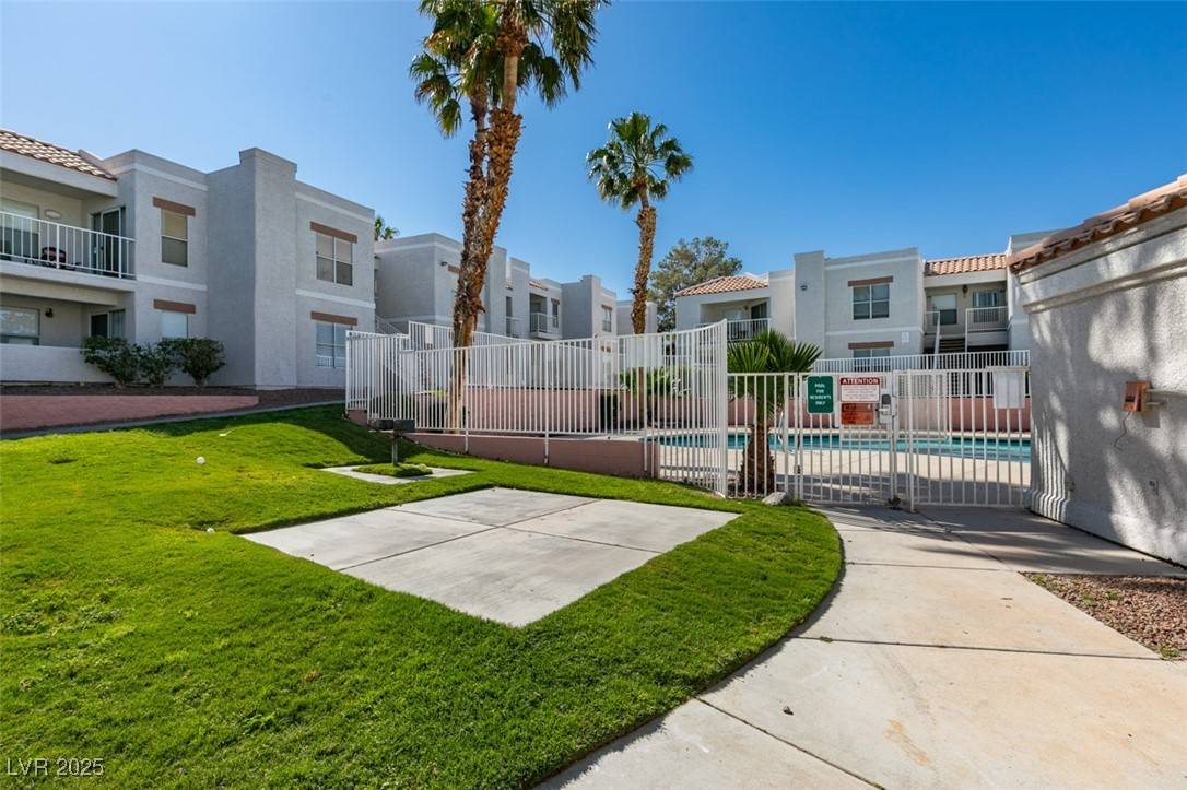 Las Vegas, NV 89156,6800 E Lake Mead BLVD #1034