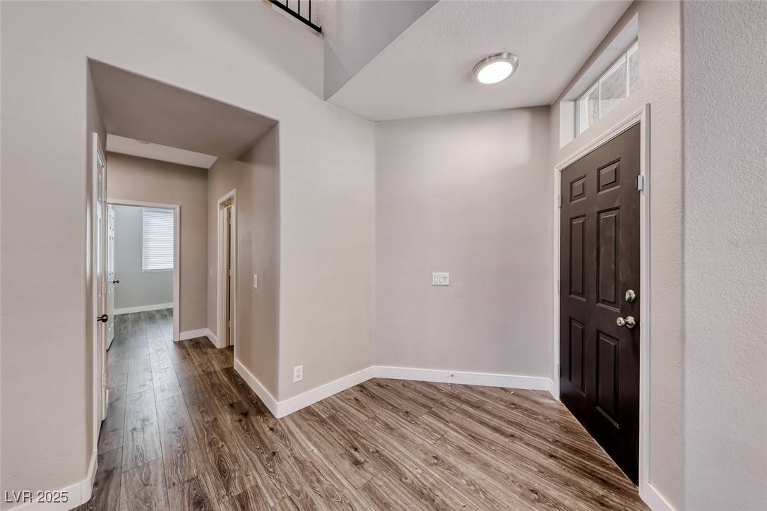 Las Vegas, NV 89129,9505 Belgate CT