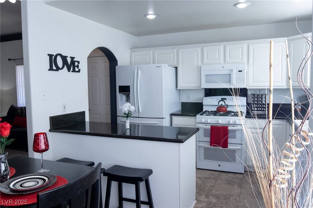 Las Vegas, NV 89144,10553 Pine Pointe AVE #201