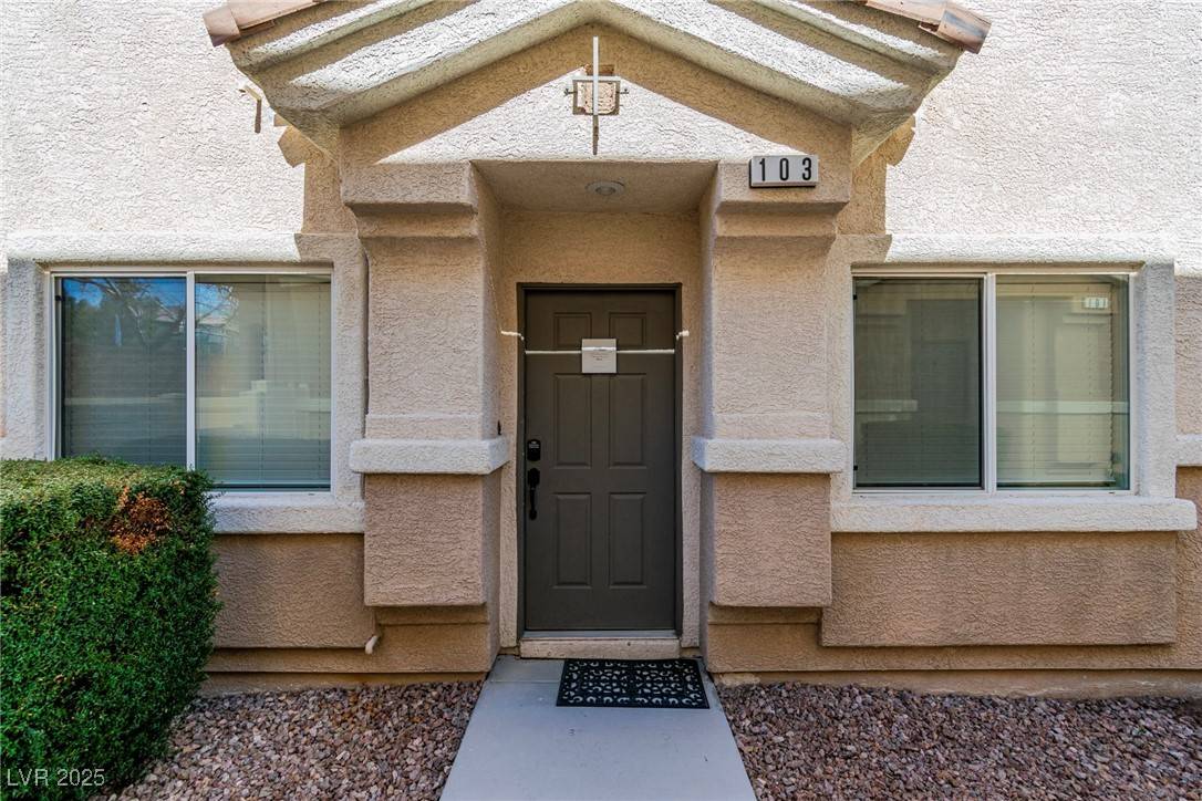 Las Vegas, NV 89183,10107 Sunset Palisades WAY #103