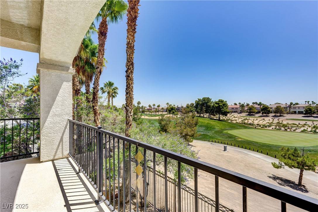 Las Vegas, NV 89148,52 Cascade Lake ST