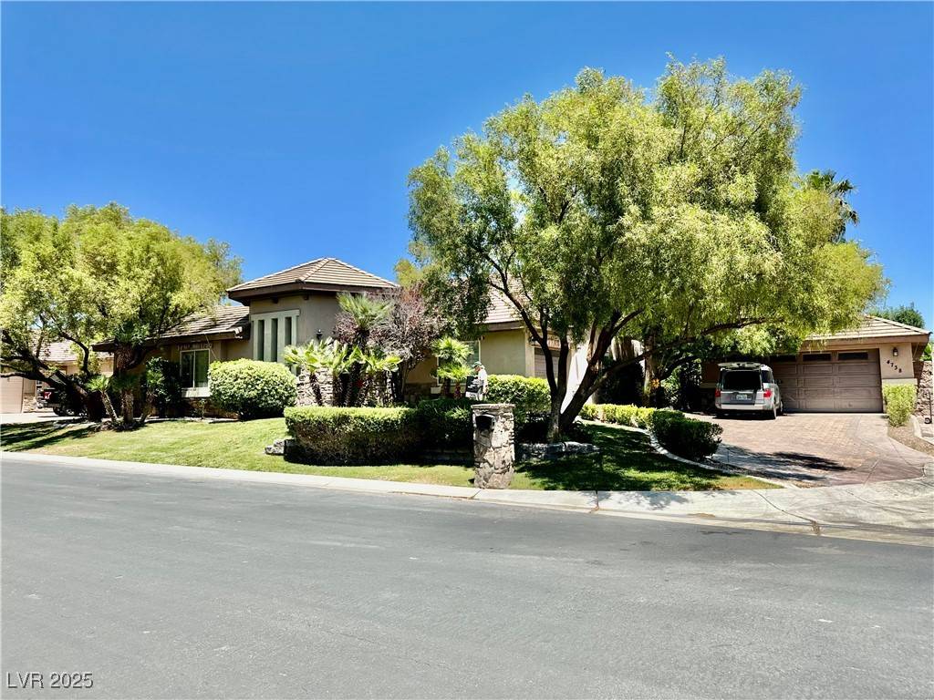 Las Vegas, NV 89129,4738 Laurel Canyon ST