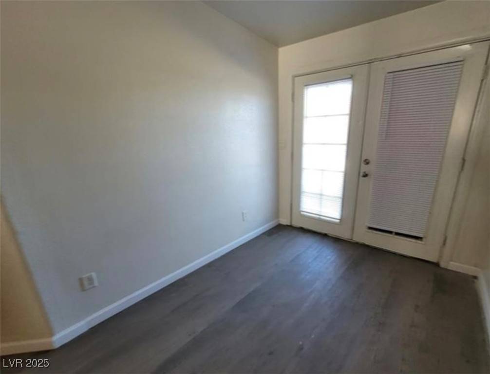 Las Vegas, NV 89110,4928 E Monroe AVE