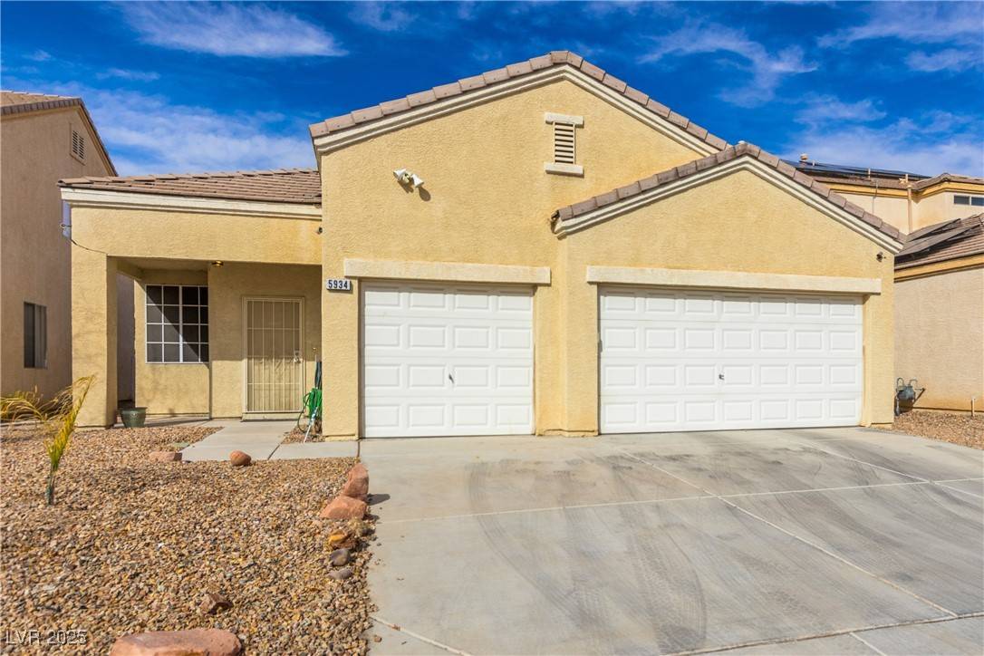 Las Vegas, NV 89110,5934 Reflection Point CT