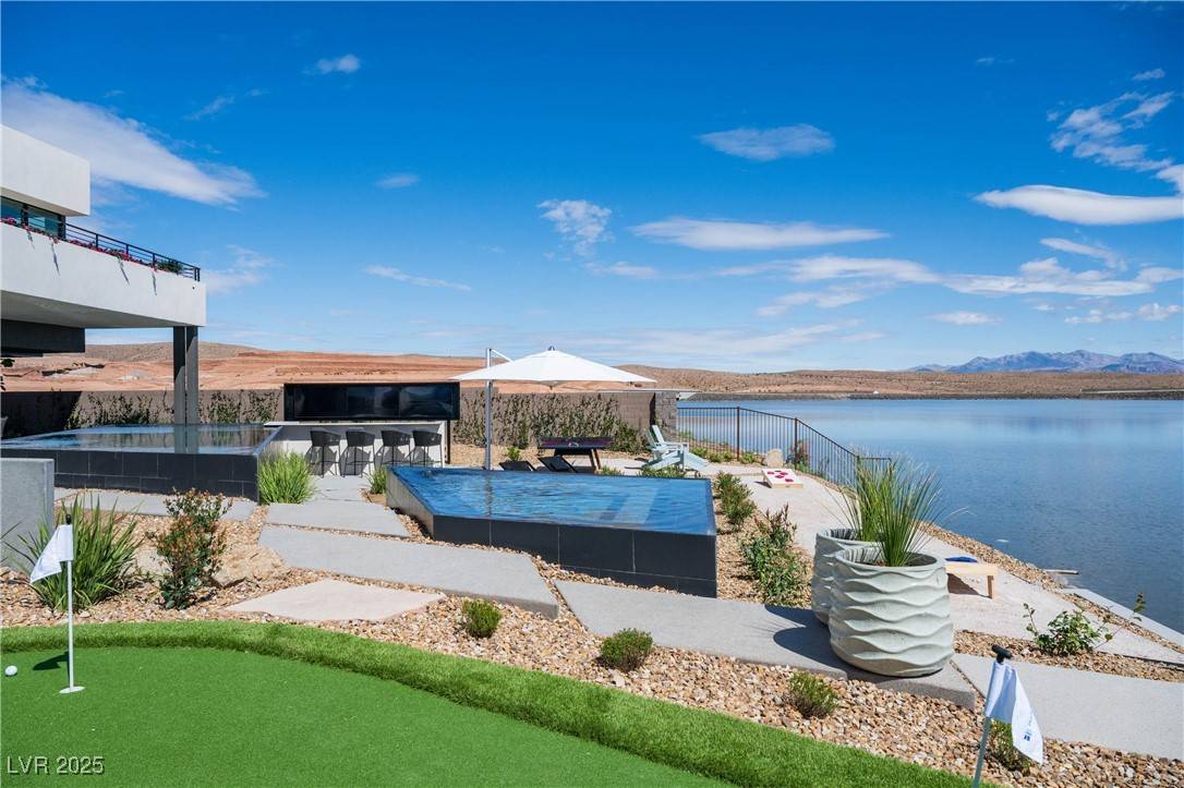 Henderson, NV 89011,1572 Pleasant Bay CT