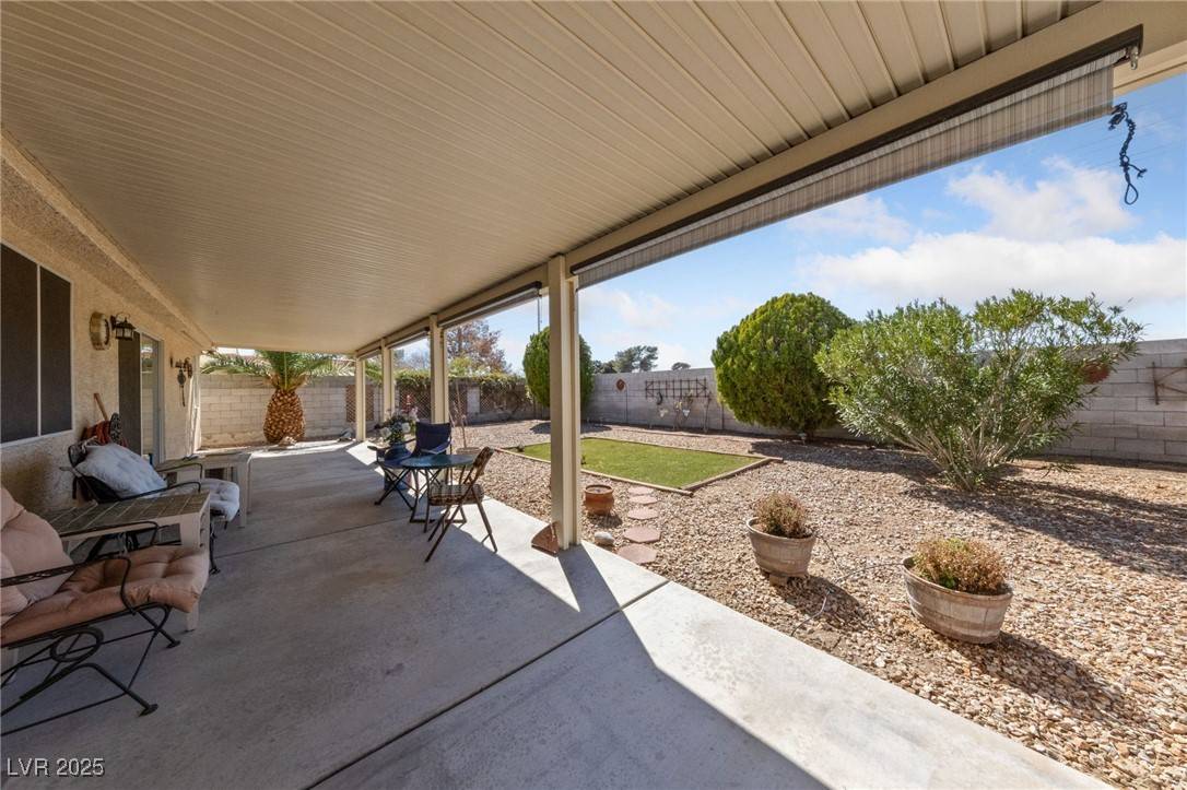 Las Vegas, NV 89122,3561 Yorba Linda DR