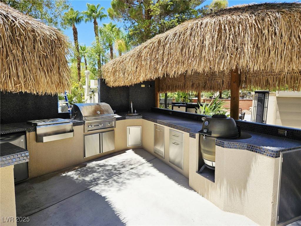 Las Vegas, NV 89139,8175 Arville ST #48