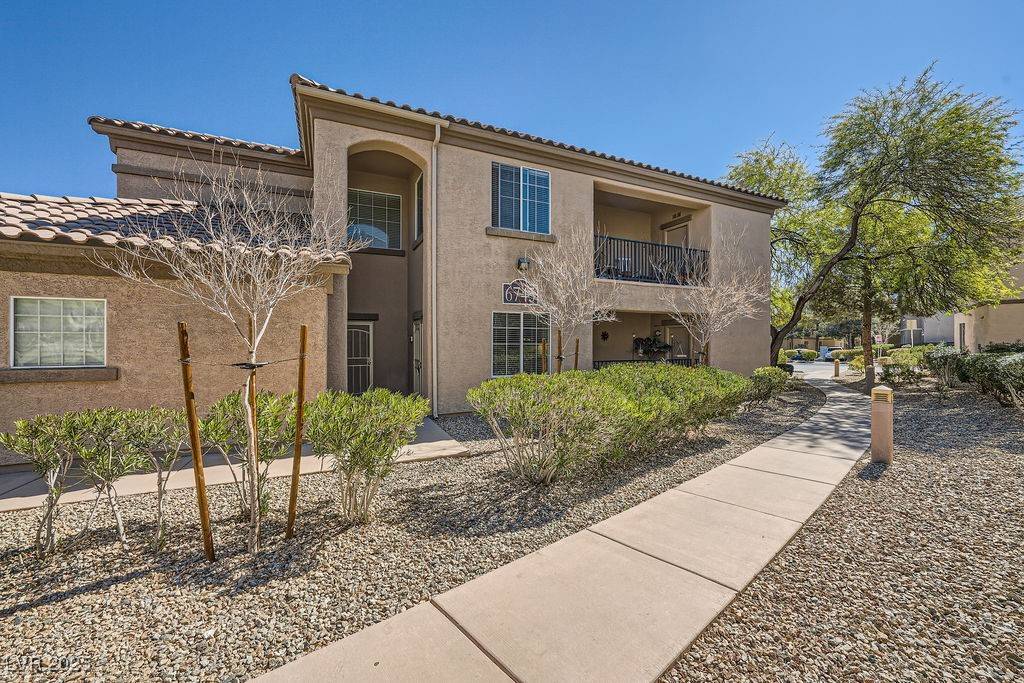 North Las Vegas, NV 89084,6745 Caporetto LN #104