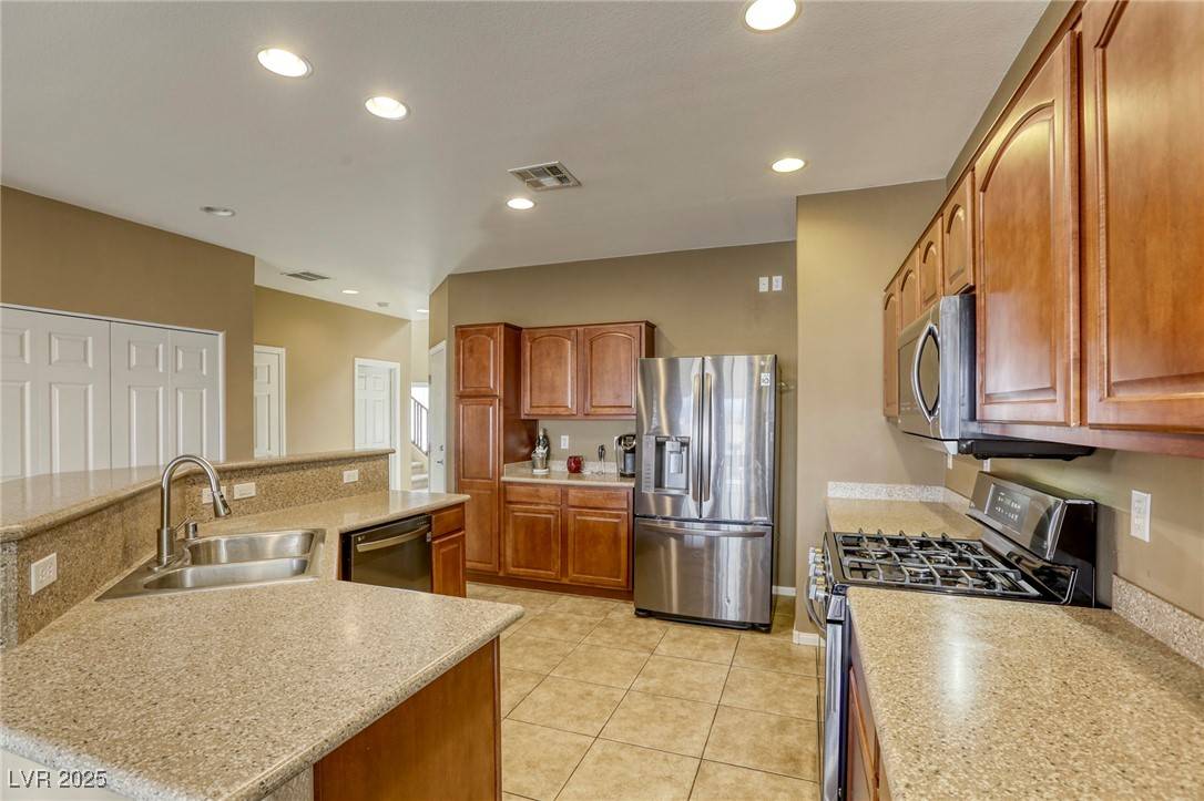 Las Vegas, NV 89149,9432 Victory Garden AVE
