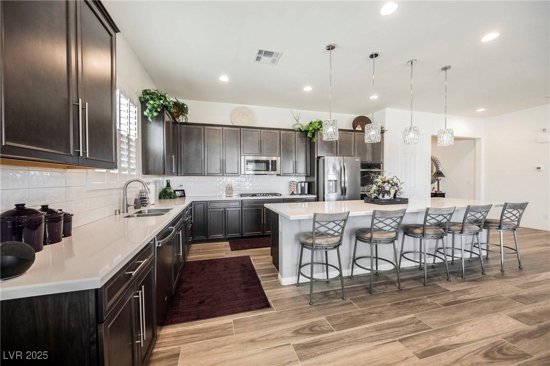 Las Vegas, NV 89115,6225 Gambetta ST