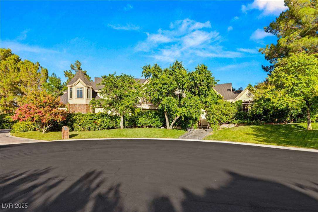 Las Vegas, NV 89107,3001 Astoria Pines CIR