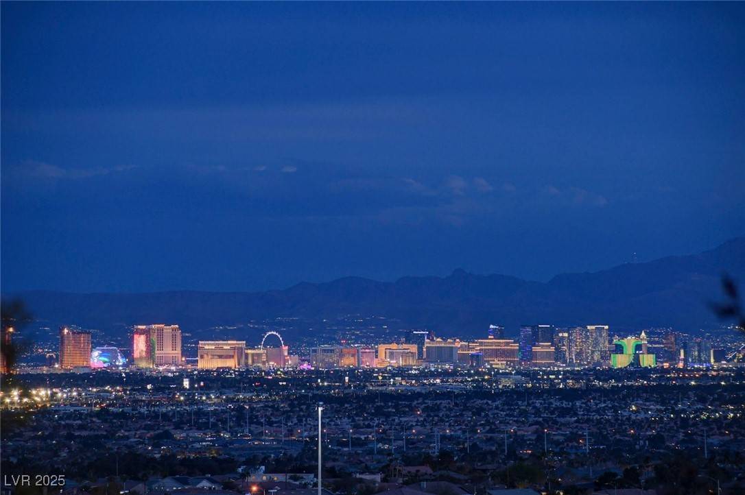 Las Vegas, NV 89166,6828 Sumatra ST