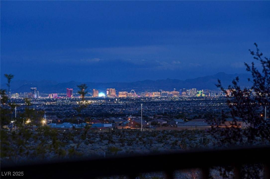 Las Vegas, NV 89166,6828 Sumatra ST