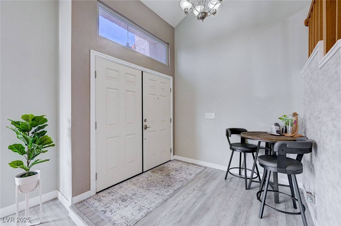 Las Vegas, NV 89117,2724 Monrovia DR