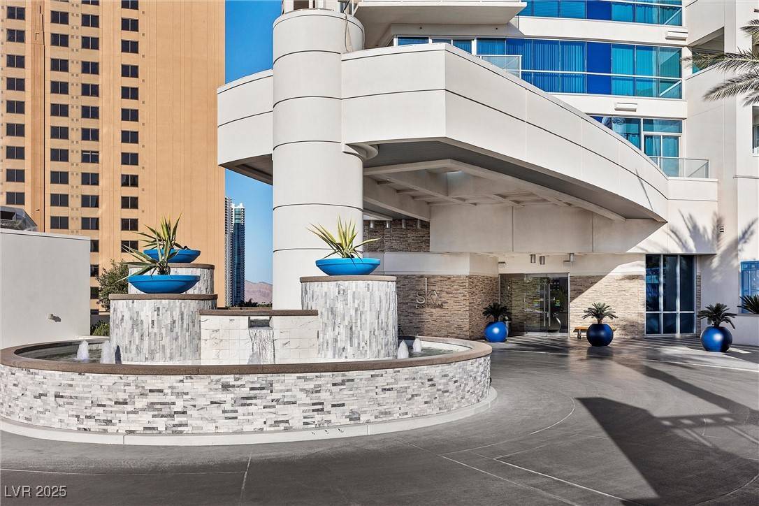 Las Vegas, NV 89109,2700 Las Vegas BLVD #1202