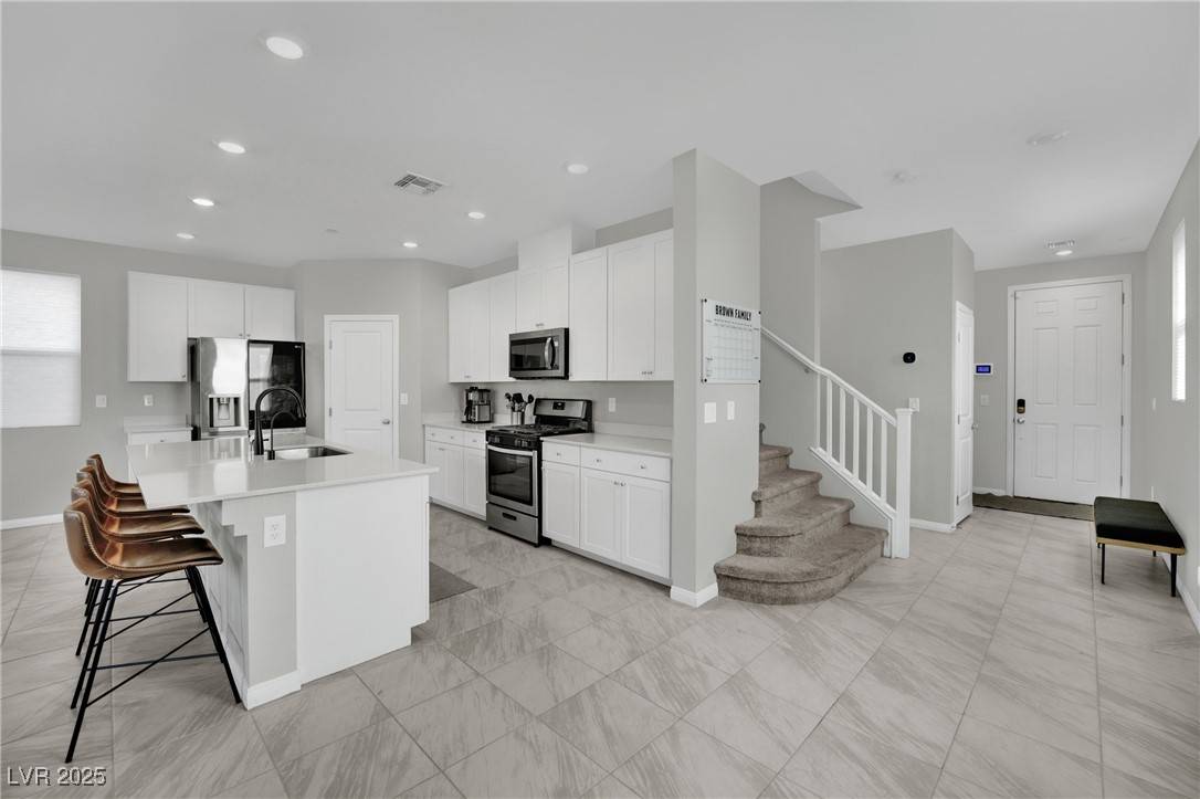 Las Vegas, NV 89149,6945 Trevelez ST